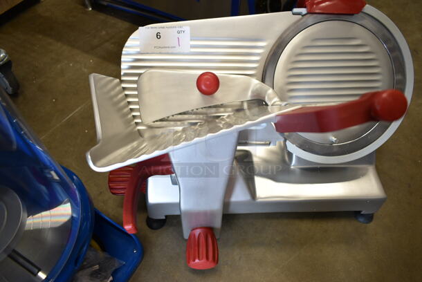 BRAND NEW SCRATCH AND DENT! 2024 Berkel B12-SLC Metal Commercial Countertop 12" Medium-Duty Gravity Feed Manual Meat Slicer w/ Blade Sharpener. 115 Volts, 1 Phase. Cannot Test Due To Broken Power Switch  - Image 6 of 7