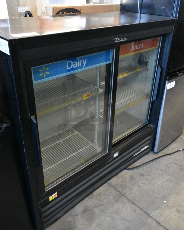 2018 True GDM-41SL-48-HC-LD Metal Commercial 2 Door Reach In Cooler Merchandiser w/ Poly Coated Racks. 115 Volts, 1 Phase. Tested and Working! - Image 1 of 4