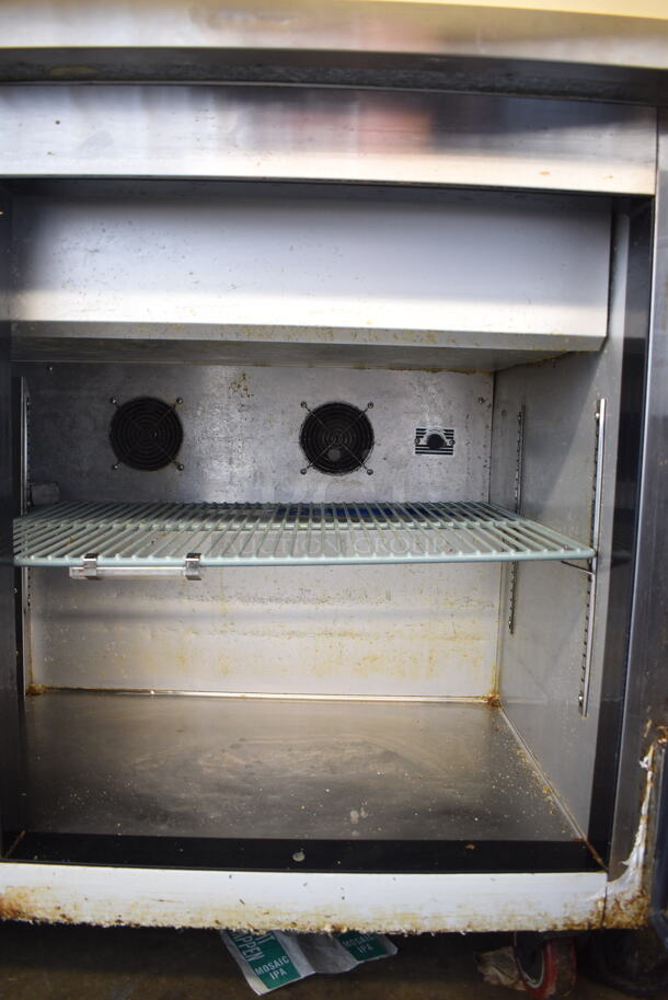 2016 Leader ESLM60S/C Stainless Steel Commercial Sandwich Salad Prep Table Bain Marie Mega Top on Commercial Casters. 115 Volts, 1 Phase. Tested and Working! - Image 4 of 6