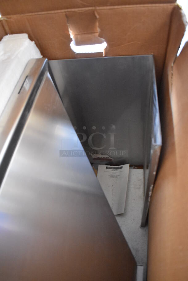 BRAND NEW SCRATCH AND DENT! Zephyr Venezia ZVE-E42S Stainless Steel 42 Inch 700 CFM Wall Mount Range Hood. Stock Picture Used For Gallery Picture. - Image 7 of 12