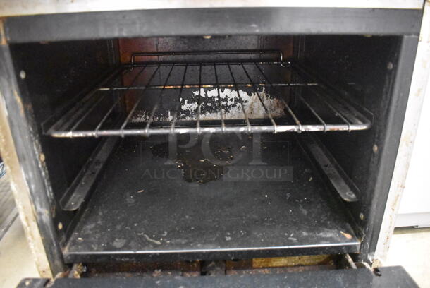 American Range Commercial Stainless Steel 4 Natural Gas Powered Burner Range With Space Saver Oven And Steel Rack. - Image 4 of 5