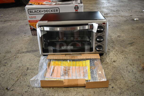 BRAND NEW IN BOX! Black & Decker TO1313SBD Countertop Toaster Oven. 120 Volts, 1 Phase. 15x10x7.5