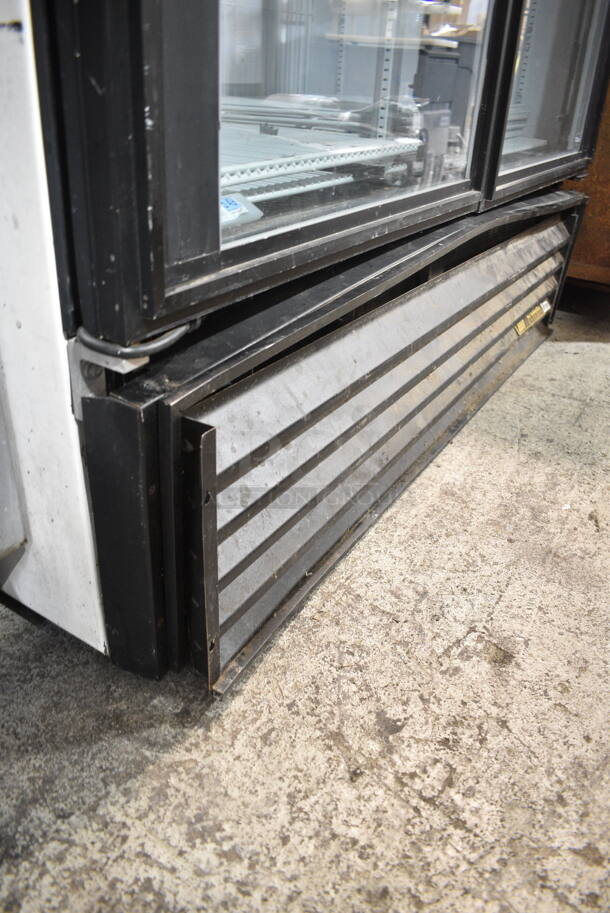 True GDM-49F Metal Commercial 2 Door Reach In Freezer Merchandiser w/ Poly Coated Racks. 115/208-230 Volts, 1 Phase.  - Image 2 of 6