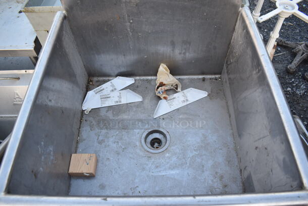 Eagle Stainless Steel Commercial Single Bay Sink. 28x28x44 - Image 4 of 5