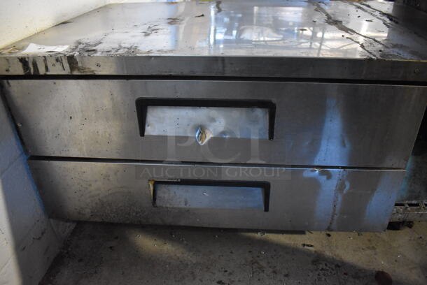 True Stainless Steel Commercial 2 Drawer Chef Base on Commercial Casters. 115 Volts, 1 Phase. 48.5x33x26.5. Tested and Working! - Image 3 of 8