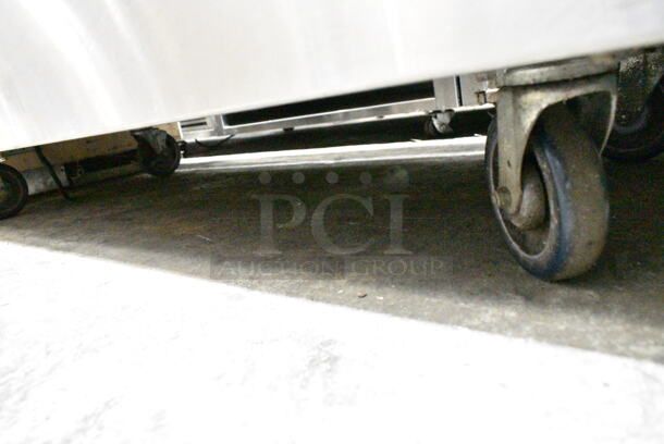 Randell RAN HTD-4S Stainless Steel Commercial Floor Style 4 Well Steam Table w/ Tray Slide and Sneeze Guard on Commercial Casters. 120 Volts, 1 Phase. Tested and Working! - Image 7 of 9