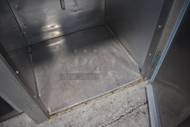 2014 True Model STG1RRI-1S Stainless Steel Commercial Roll In Rack Cooler. 115 Volts, 1 Phase. 35x35x83. Tested and Working! - Image 6 of 6