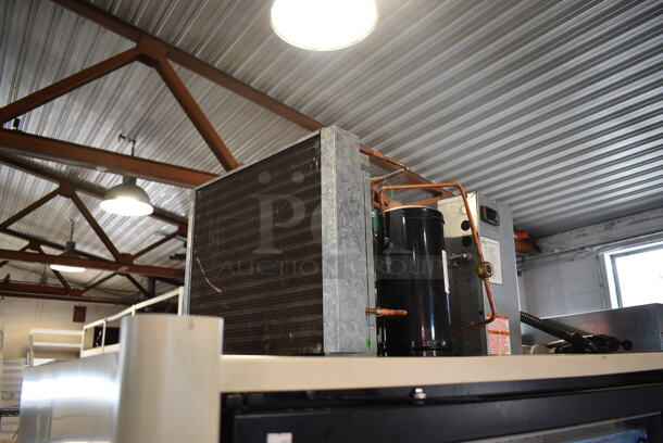 Zero Zone Model 2RHZC30 Metal Commercial 2 Door Reach In Cooler Merchandiser w/ Racks. Comes w/ Remote Compressor. 115/208-230 Volts, 1 Phase. 66x38x80 - Image 3 of 7