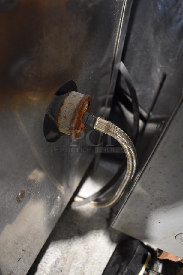 2Stone Stainless Steel Commercial Countertop Propane Gas Powered Rotating Pizza Oven. Comes w/ Cover. 19.5x25x31.5 - Image 7 of 7