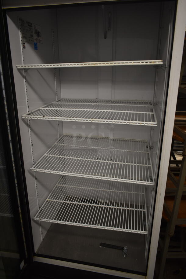 2014 True GDM-26-LD ENERGY STAR Metal Commercial Single Door Reach In Cooler Merchandiser w/ Poly Coated Racks. 115 Volts, 1 Phase. Tested and Powers On But Does Not Get Cold - Image 5 of 6