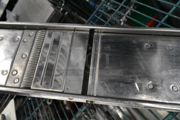 4 Various Items Including Mandolin Silcer, 2 Knives and Box of Discs. 4 Times Your Bid!  - Image 4 of 8