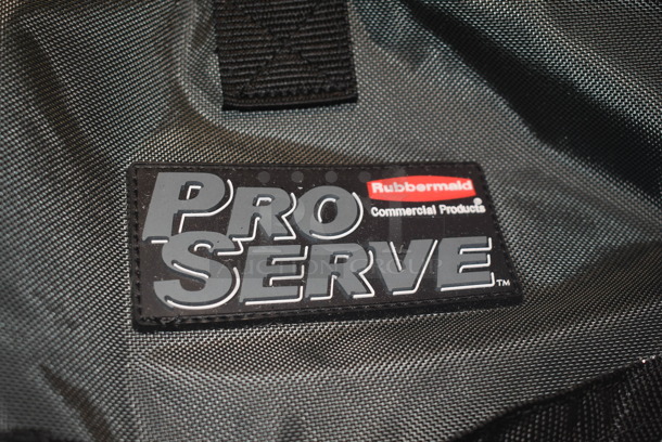 6 BRAND NEW IN BOX! Rubbermaid Pro Serve Insulated Food Carrying Bags. 6 Times Your Bid! - Image 4 of 8