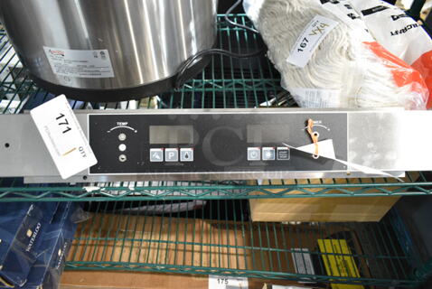 BRAND NEW SCRATCH AND DENT! 952M238124 Moffat M238124 Control Panel Overlay for E23D3 Series