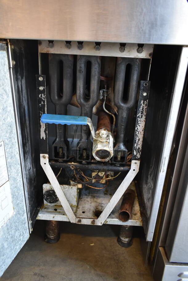 Imperial IFS-40 Stainless Steel Commercial Floor Style Natural Gas Powered Deep Fat Fryer. 105,000 BTU. - Image 5 of 6