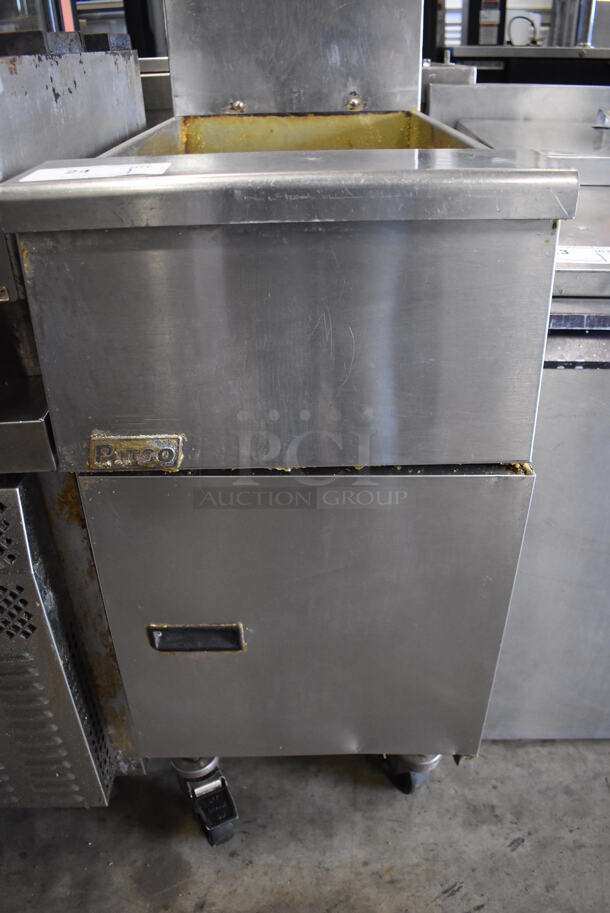 Pitco Frialator SG14 Stainless Steel Commercial Floor Style Natural Gas Powered Deep Fat Fryer w/ 2 Metal Fry Baskets on Commercial Casters. 16x34x46 - Image 5 of 8