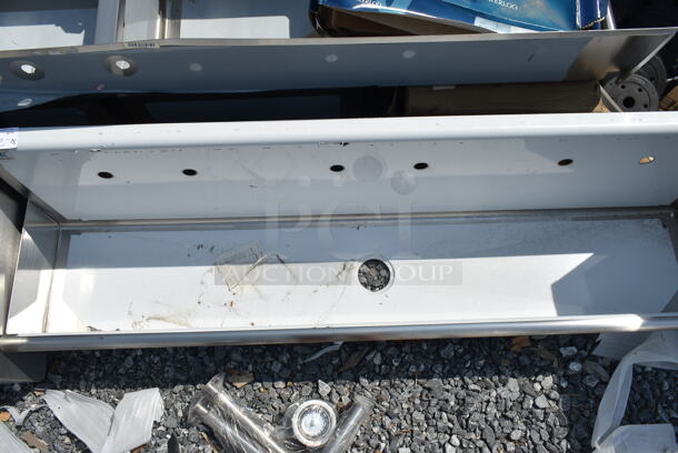 BRAND NEW SCRATCH AND DENT! Regency 600HSMS1872 72" x 17 1/2" Multi-Station Hand Sink for 3 Wall Mounted Faucets - Image 4 of 5
