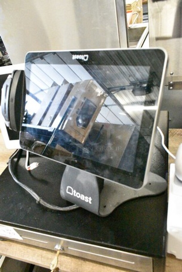 7 Various Items to POS System Including 2 Toast POS Monitor, Metal Cash Drawer, Toast TL-SF100SD Desktop Switch, Toast TP200W Receipt Printer, Toast TKP300 Receipt Printer, Epson Receipt Printer. 7 Times Your Bid!   - Image 2 of 12