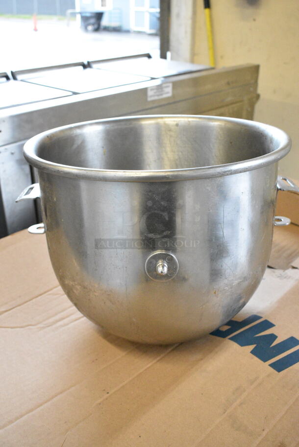 4 Various Stainless Steel Mixing Bowls w/ 1 Mixing Bowl Dolly. Includes Hobart VMLH60 60 Quart Mixing Bowl. 4 Times Your Bid! - Image 6 of 11