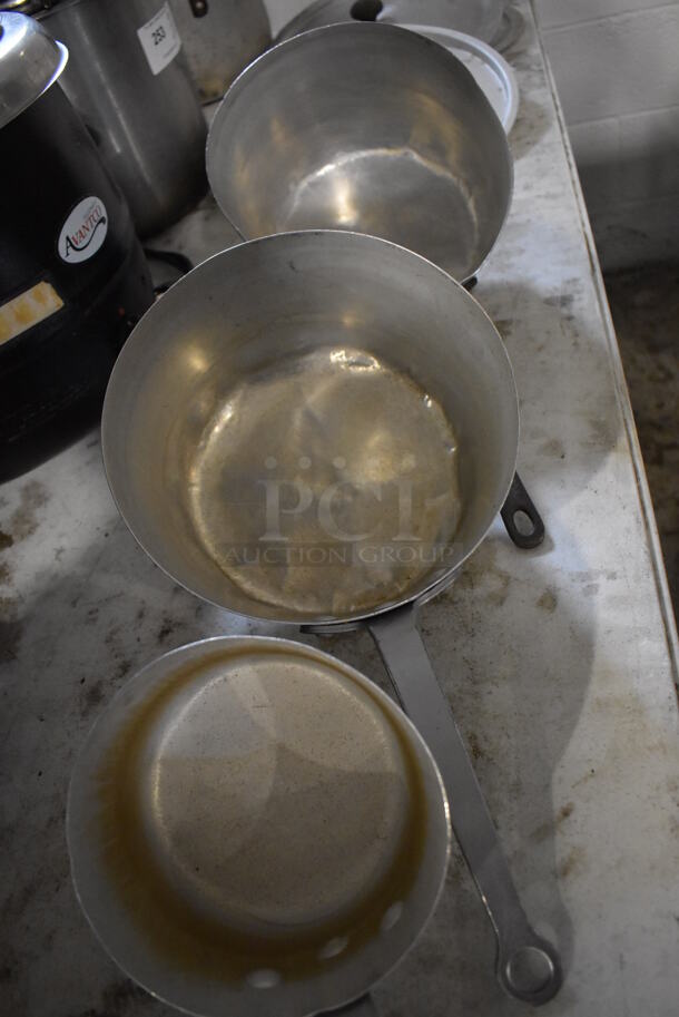 7 Various Metal Sauce Pans. Includes 10x17x6, 12x22x6, 6x12x4. 7 Times Your Bid! - Image 2 of 4