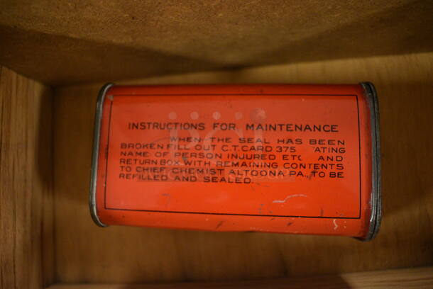 ONE OF A KIND! The Pennsylvania Railroad Wooden First Aid Cabinet With First Aid For Wounds Tin Can - Image 7 of 8