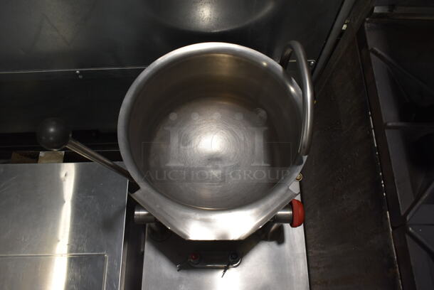 Cleveland SD-450-K6 Stainless Steel Commercial Direct Steam Powered 6 Gallon Steam Kettle on Stand. - Image 3 of 7