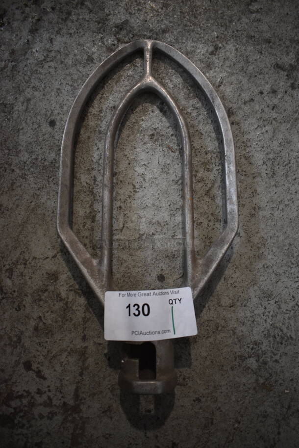 Hobart VMLH30B Metal Commercial 30 Quart Paddle Attachment for Mixer. 8x3x16 - Image 1 of 3