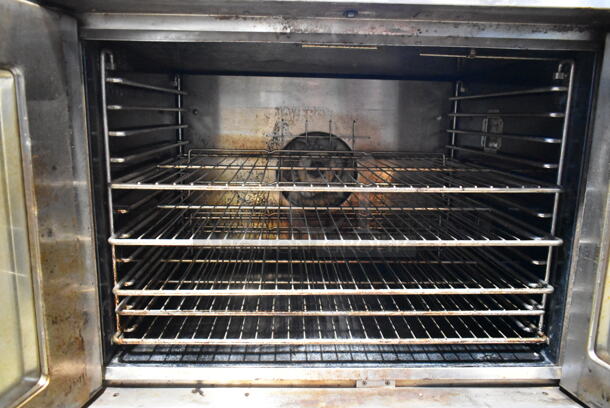 2018 Bakers Pride GDCO11G Stainless Steel Commercial Natural Gas Powered Full Size Convection Oven w/ View Through Doors, Metal Oven Racks and Thermostatic Controls.  - Image 3 of 5