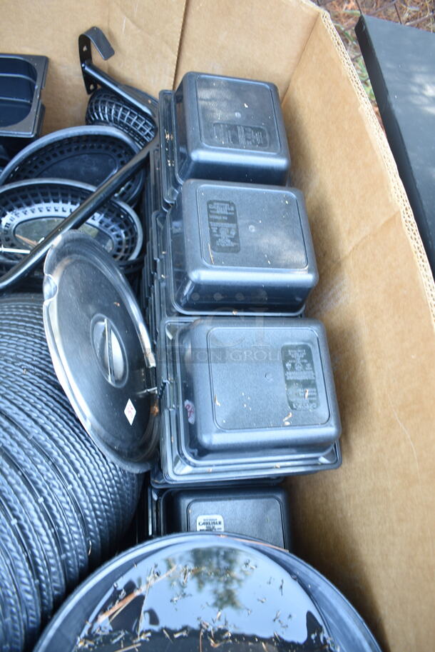 ALL ONE MONEY! PALLET LOT of Various Items Including Trays, Plates and Drop In Bins.  - Image 4 of 5