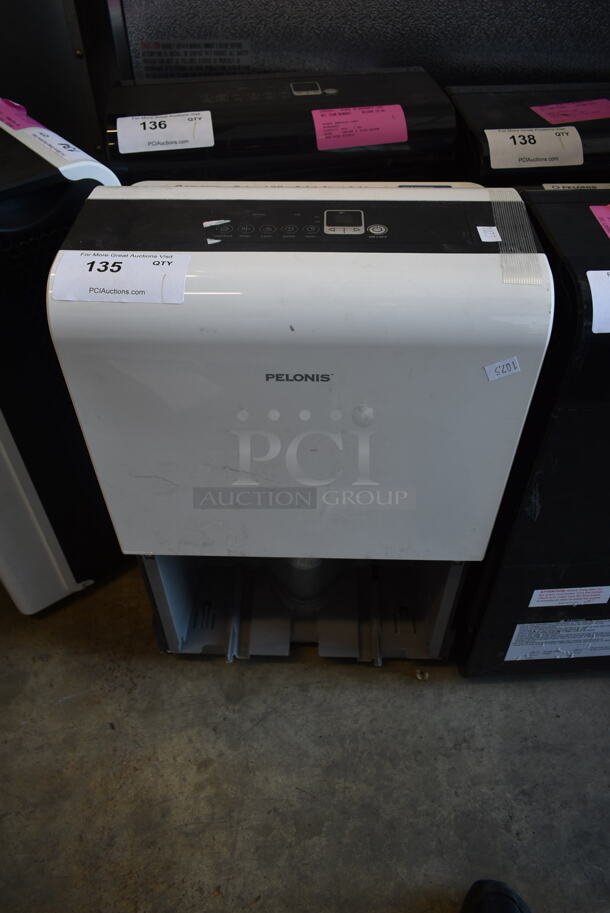 Pelonis PAD40C1AWT 40 Pint Dehumidifier. 115 Volts, 1 Phase. - Image 1 of 5