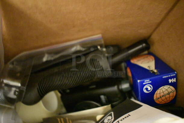 Box of Various Items Including Blind Spot Mirror, Brushes, Detailing Rod System, and 9 in 1 Screwdriver Bit Set  - Image 7 of 7