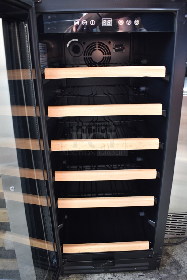 BRAND NEW SCRATCH AND DENT! Avanti WC3015S3S 15 Inch Wine Cooler with 6 Slide-Out Wine Shelves, 30 Bottle Capacity, One-Touch Dual Function Electronic Display 115 Volts, 1 Phase. Tested and Working! - Image 4 of 5