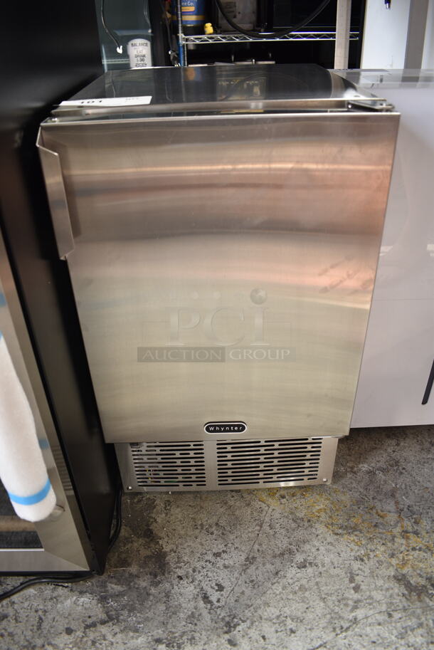 BRAND NEW SCRATCH AND DENT! Whynter MIM-14231SS Stainless Steel 14” Undercounter Automatic Marine Ice Maker 23lb Daily Output. 115 Volts, 1 Phase. Tested and Working! - Image 2 of 7