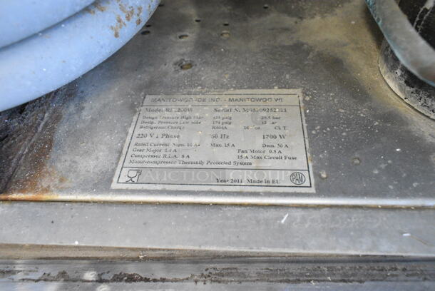 Manitowoc RF2200W Metal Commercial Ice Head on Commercial Bin. 220 Volts, 1 Phase.  - Image 5 of 6