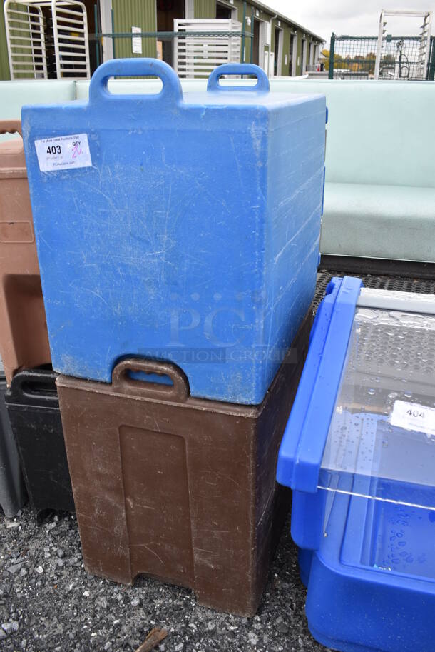 2 Poly Insulated Food Carrying Boxes; Cambro 300MPC and Carlisle NPC300. 17x23x23. 2 Times Your Bid! - Image 3 of 7