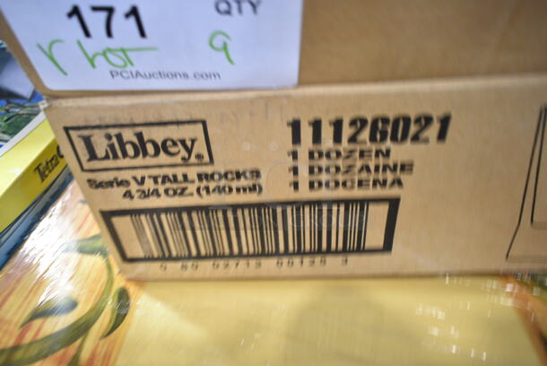 ALL ONE MONEY! Lot of Various Items Including Libbey Glasses, Ceramic Dish, Mason Jar.  - Image 6 of 7