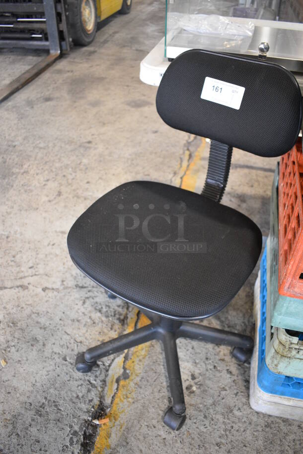 Black Office Chair on Casters. 16x19x34 - Image 2 of 3