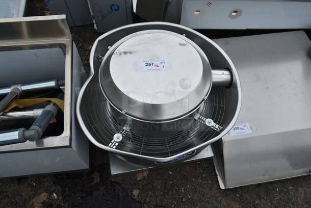 BRAND NEW SCRATCH AND DENT! Canarm ALX120-UD Metal Commercial Rooftop Mushroom Exhaust Fan. 115/230 Volts, 1 Phase.  - Image 2 of 4