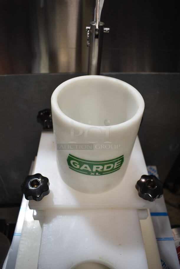 BRAND NEW SCRATCH AND DENT! Garde XL 4" x 1" Burger Press - 180 Patties/Hour - Image 4 of 7