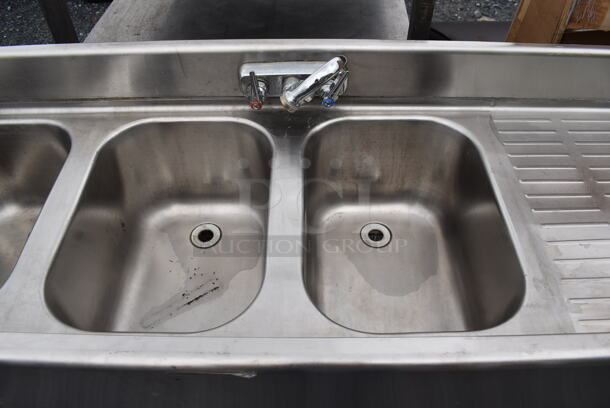 Stainless Steel Commercial 4 Bay Sink w/ Dual Drain Boards, 2 Faucets and 2 Handle Sets. 96x19x33. Bays 10x14x8 - Image 8 of 9