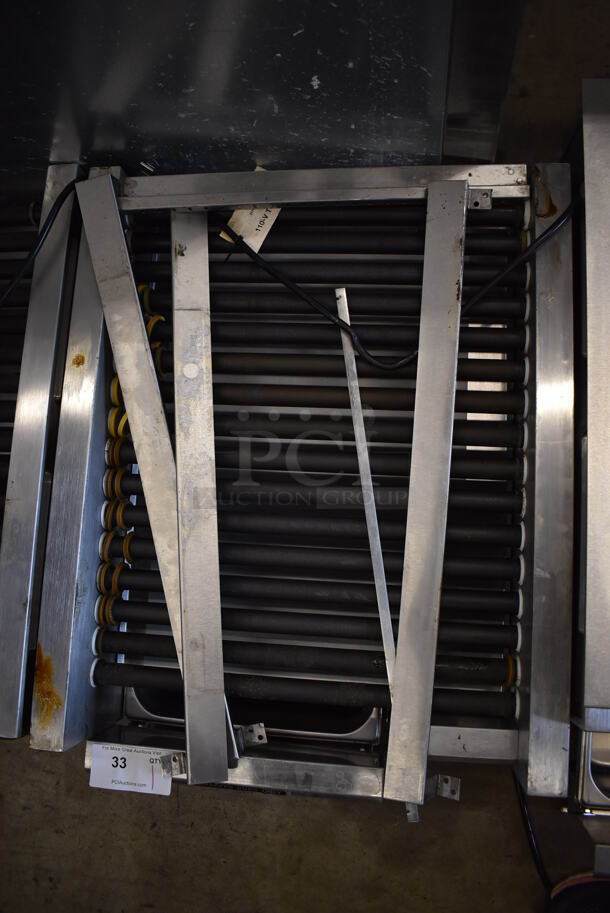 Star 45STBDE Stainless Steel Commercial Countertop Hot Dog Roller w/ Bun Drawer. 120 Volts, 1 Phase. 24x29x12.5. Tested and Working! - Image 3 of 5