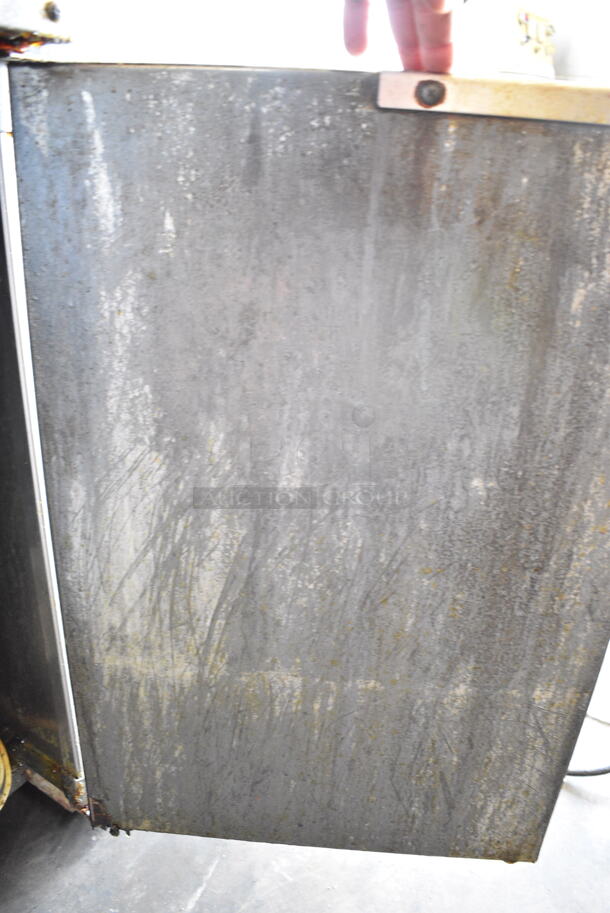 Stainless Steel Commercial Floor Style Natural Gas Powered Deep Fat Fryer w/ 2 Metal Fry Baskets.  - Image 5 of 6