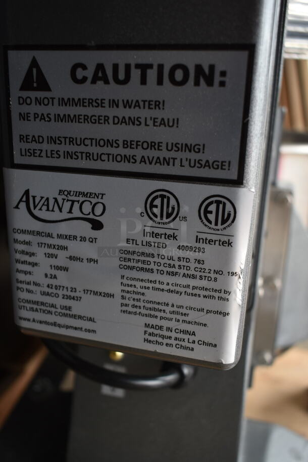 BRAND NEW SCRATCH AND DENT! Avantco 177MX20H Metal Commercial Countertop 20 Quart Planetary Dough Mixer w/ Stainless Steel Mixing Bowl, Bowl Guard, Dough Hook and Paddle Attachment. 120 Volts, 1 Phase. Tested and Working! - Image 9 of 9