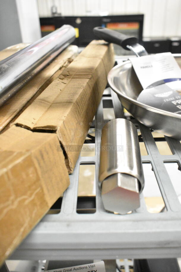 5 BRAND NEW SCRATCH AND DENT! Items Including Vollrath 353603-1 Tribute Fry Pan, Regency 600LEGALV451 Leg Set, Fry Scoop. 5 Times Your Bid!  - Image 6 of 10