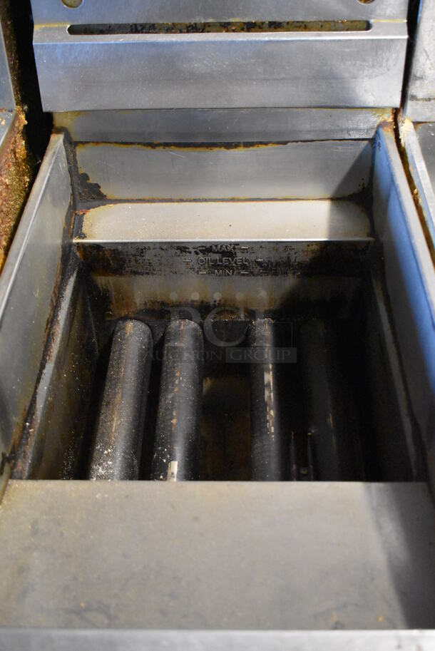 2013 Pitco Frialator SG14 Stainless Steel Commercial Floor Style Natural Gas Powered Deep Fat Fryer. 110,000 BTU. 16x34x53 - Image 4 of 8