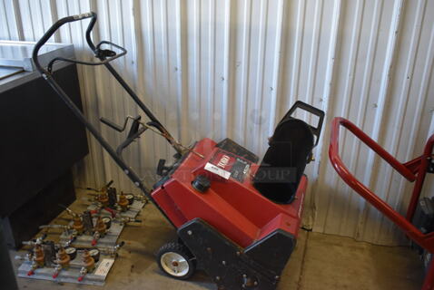 Toro CCR 2000E 38185 Metal Snow Thrower. 20x44x41