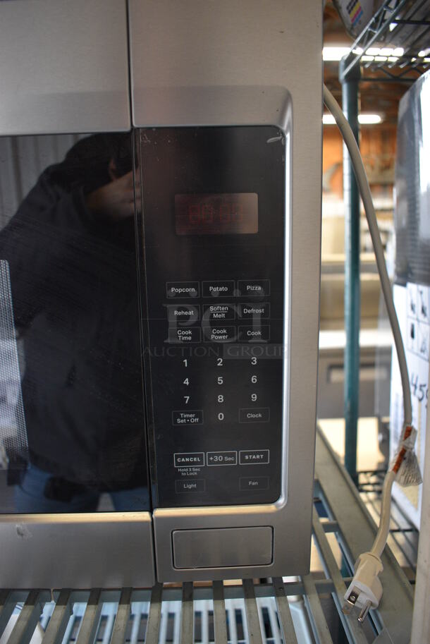 BRAND NEW! 2022 Maytag Stainless Steel Microwave Oven w/ Plate. 120 Volts, 1 Phase. 30x16x17 - Image 4 of 8