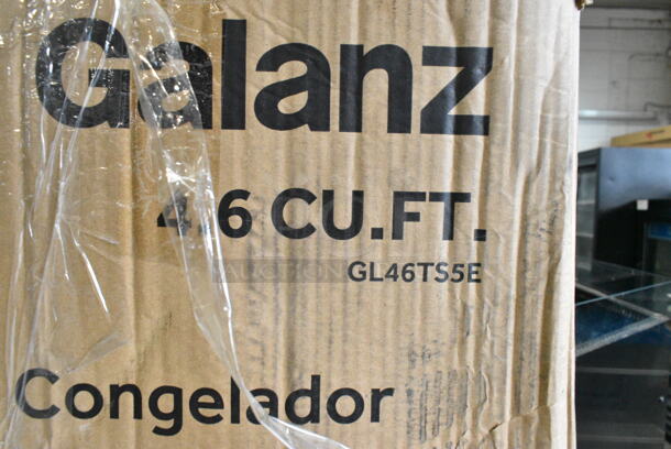BRAND NEW SCRATCH AND DENT! Galanz GL46TS5E Metal Cooler w/ Freezer. 115 Volts, 1 Phase. Tested and Working! - Image 4 of 5