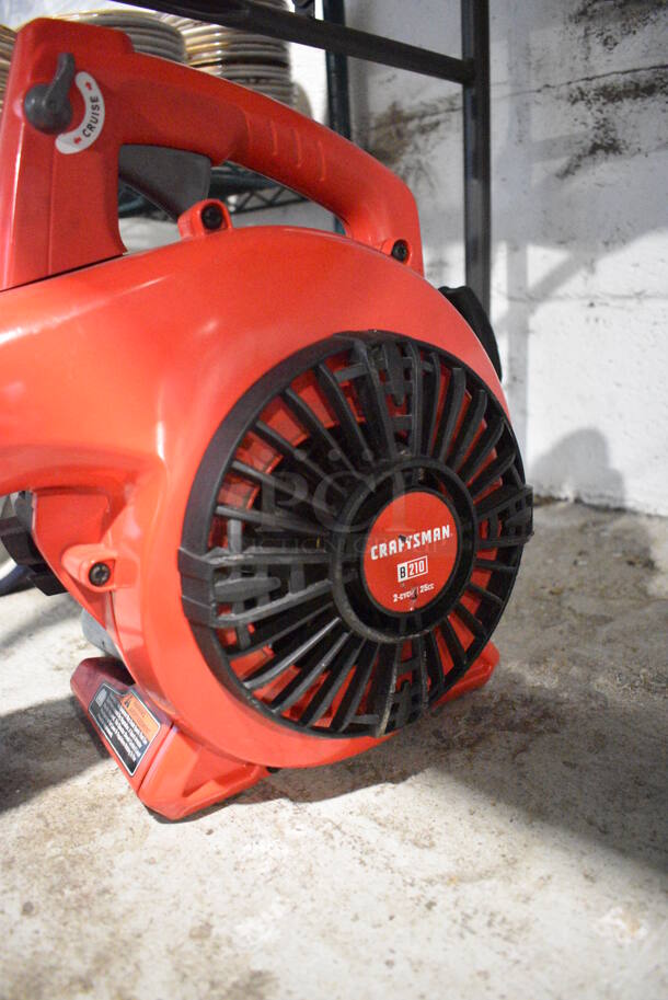 Craftsman B210 2 Cycle Leaf Blower. 40x10x14. Tested and Does Not Power On - Image 4 of 4