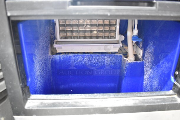 Lifeplus DBJ-45 Stainless Steel Commercial Self Contained Undercounter Ice Machine. 120 Volts, 1 Phase.  - Image 4 of 5