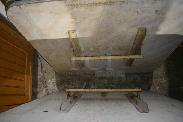 4 Tabletops. 31.5x31.5x3. 4 Times Your Bid! - Image 4 of 4